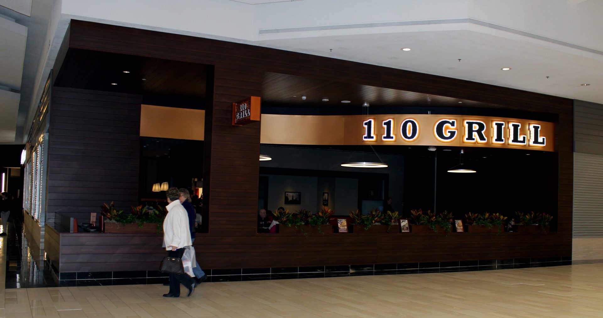110 Grill Opens at Holyoke Mall Holyoke Mall