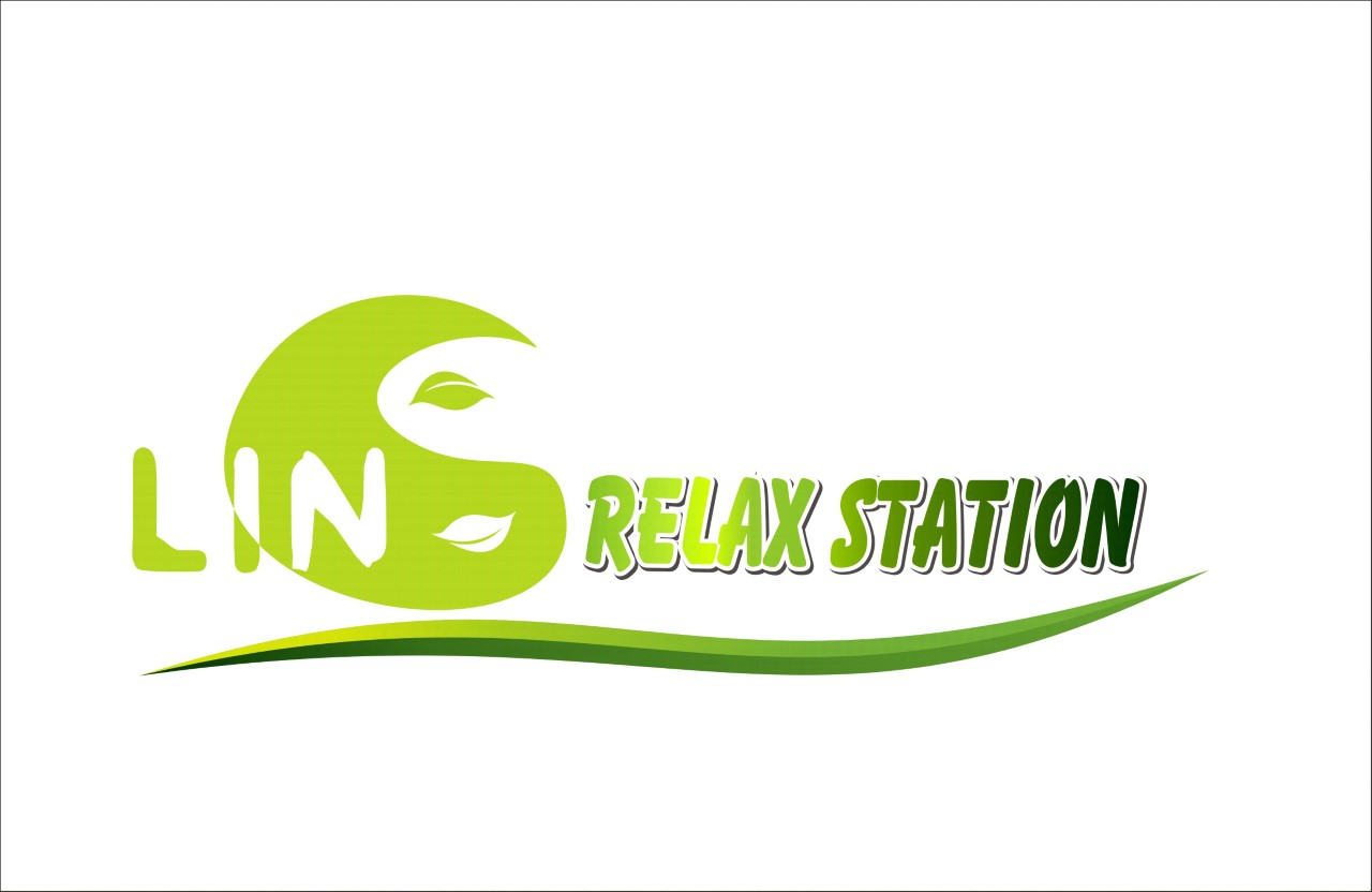 https://www.holyokemall.com/wp-content/uploads/sites/12/2019/05/logo.jpg
