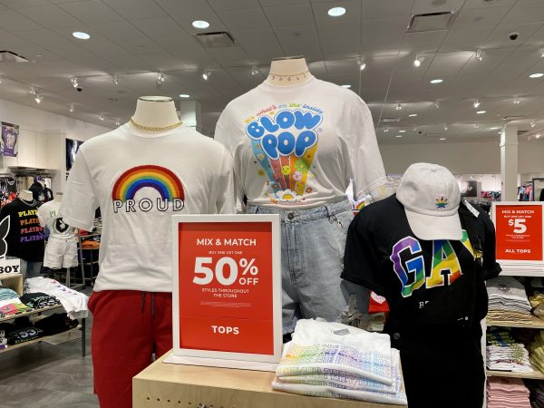 Holyoke Mall Rue21 Pride Collection